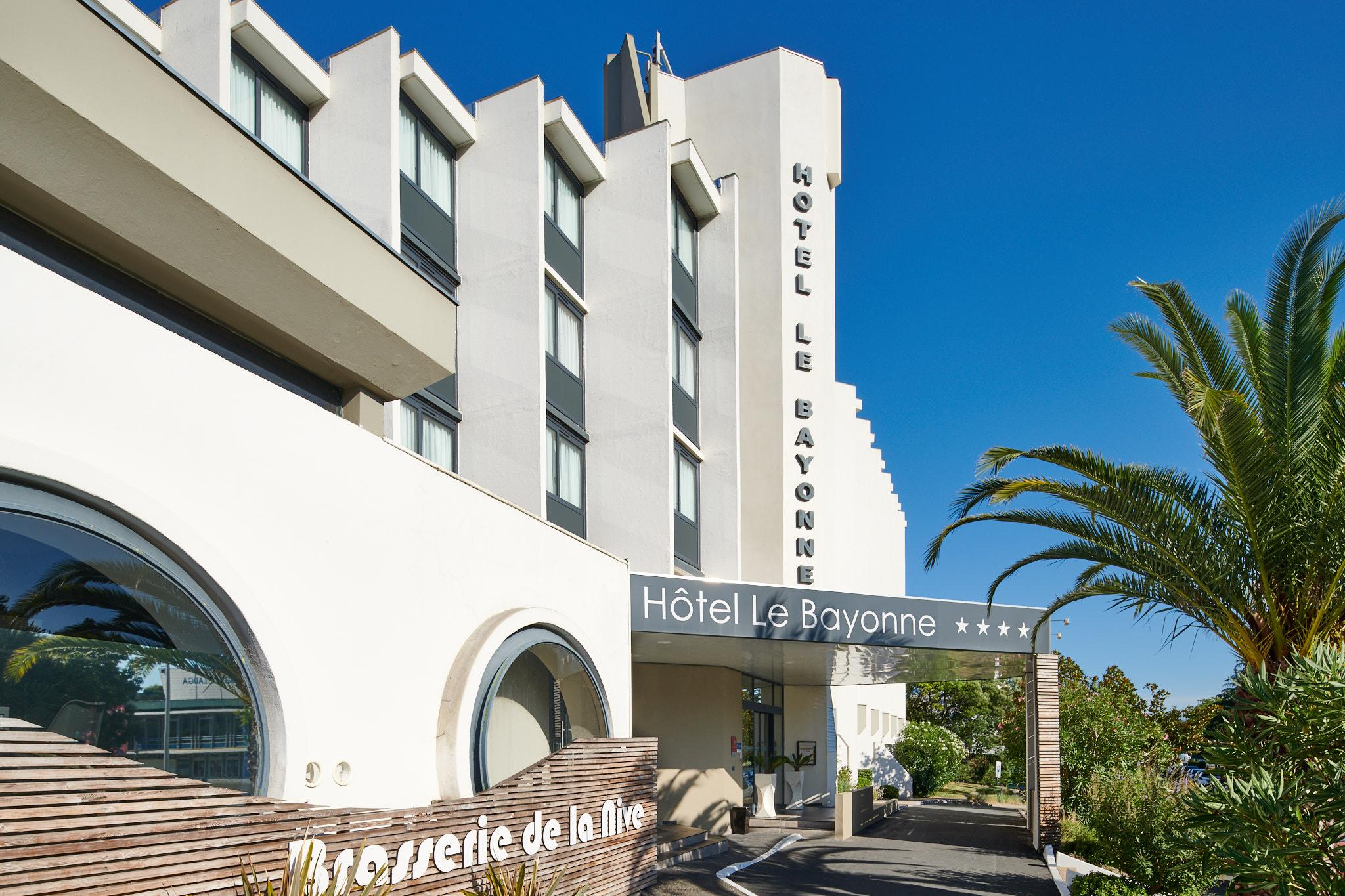 Hotel Le באיון מראה חיצוני תמונה